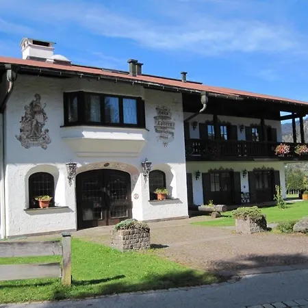 3 G-dreigiebel Im Haus Lohrey *